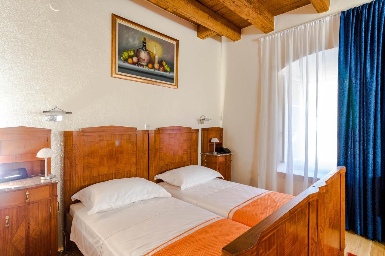 Rooms Miron - Adults Only Sumartin Oda fotoğraf