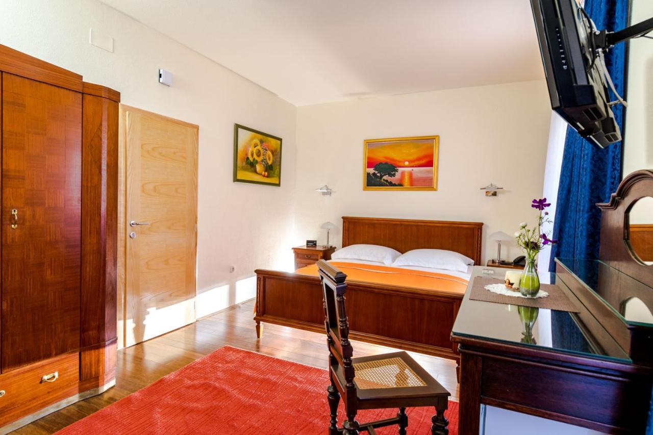 Rooms Miron - Adults Only Sumartin Oda fotoğraf