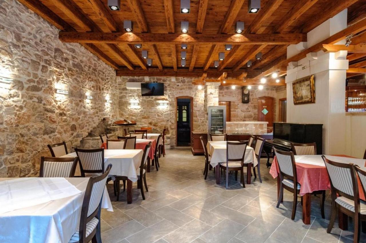 Rooms Miron - Adults Only Sumartin Dış mekan fotoğraf